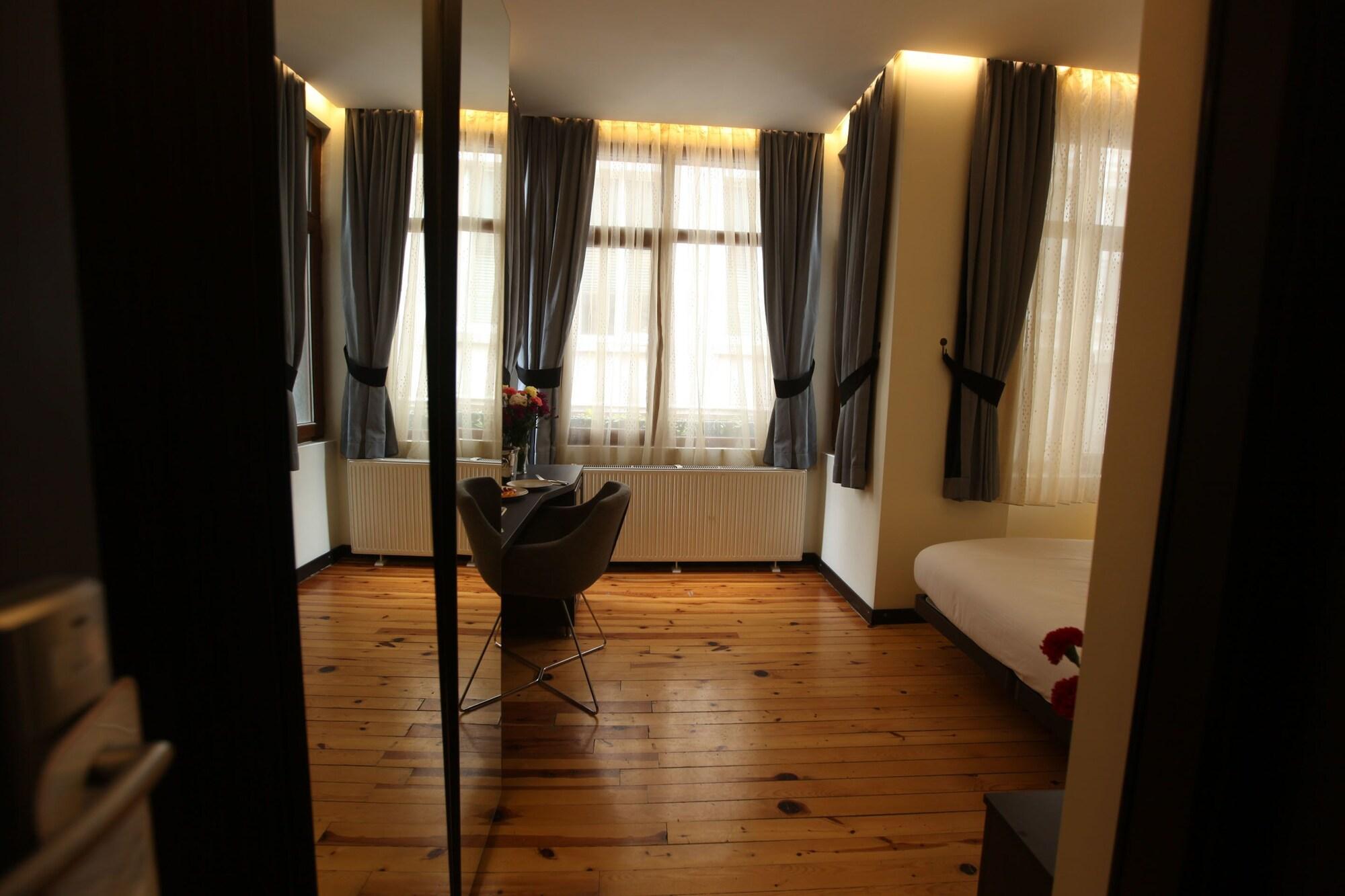 Taksim Terrace Hotel Istanbul Ngoại thất bức ảnh